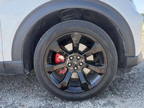 Used 2023 Ford Explorer ST w/ Equipment Group 401A AWD/4WD image 18