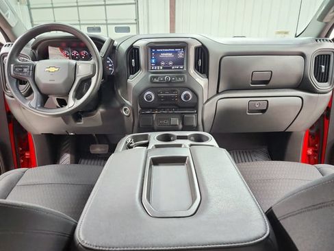 Used 2023 Chevrolet Silverado 1500 Custom AWD/4WD image 25