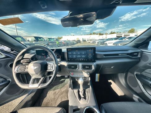 New 2025 Ford Mustang EcoBoost image 22