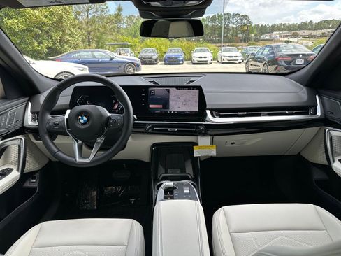 New 2026 BMW X2 xDrive28i w/ Convenience Package image 17