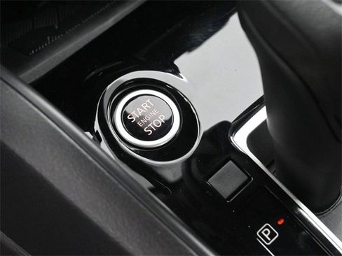 New 2025 Nissan Versa SV w/ Trunk Package image 2