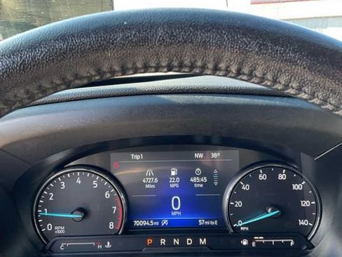Used 2021 Ford Explorer XLT w/ Equipment Group 202A AWD/4WD image 30