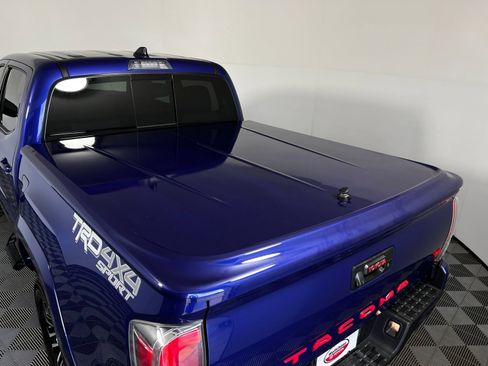 Used 2023 Toyota Tacoma TRD Sport AWD/4WD image 24