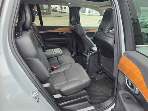 Certified 2024 Volvo XC90 T8 Plus w/ Protection Package Premier image 12