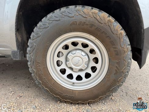 Used 2023 Chevrolet Colorado W/T w/ WT Convenience Package II image 6