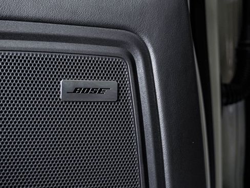 New 2026 Porsche Macan S image 27