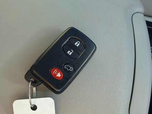 Used 2013 Toyota Venza Limited w/ Tow Prep Pkg image 30