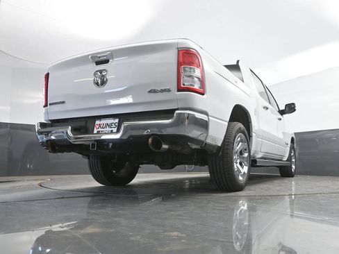 Used 2019 RAM 1500 Big Horn AWD/4WD image 38