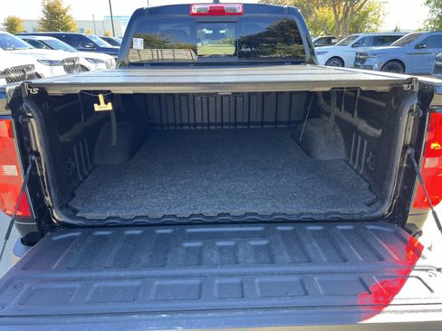 Used 2022 Chevrolet Colorado ZR2 image 15