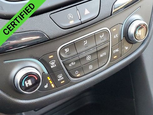 Certified 2023 Chevrolet Equinox RS w/ LPO, Floor Liner Package image 18