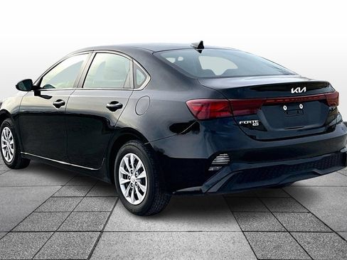Used 2024 Kia Forte LX image 9