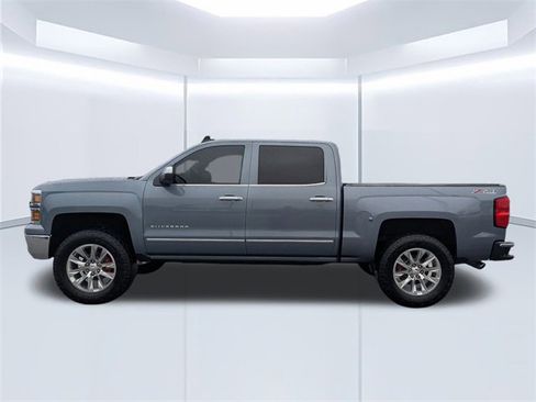 Used 2015 Chevrolet Silverado 1500 LTZ Z71 w/ LTZ Plus Package image 8