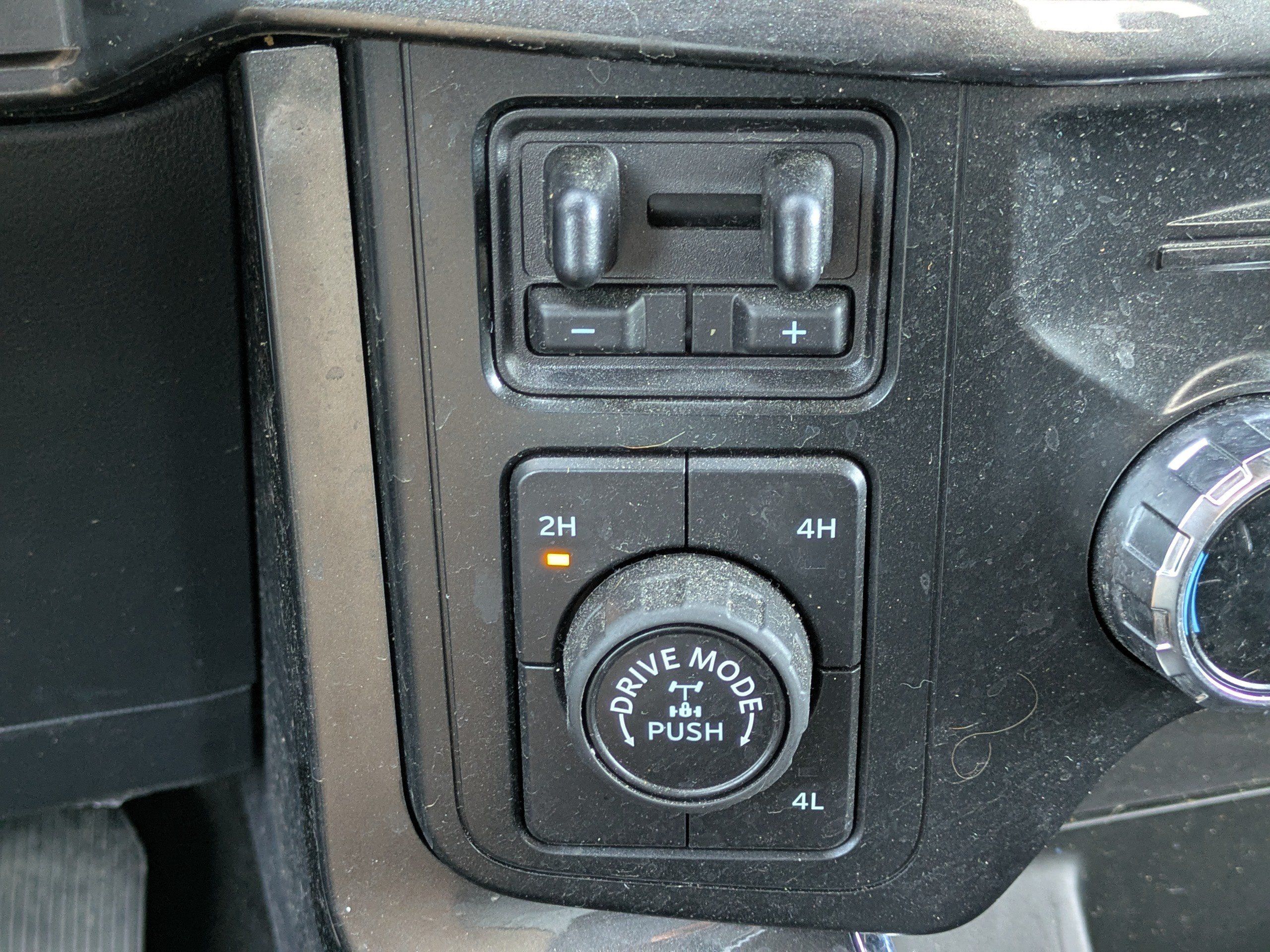 Used 2022 Ford F150 XLT w/ Equipment Group 302A High AWD/4WD image 27