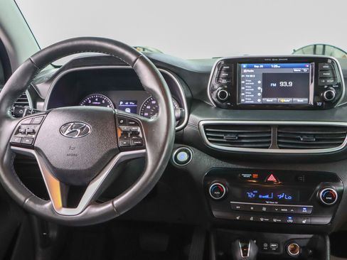 Used 2021 Hyundai Tucson Limited image 17