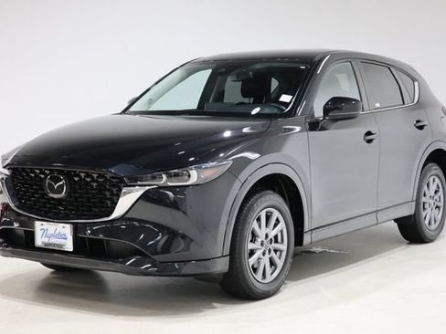 Used 2024 MAZDA CX-5 AWD 2.5 S w/ Preferred Package image 3
