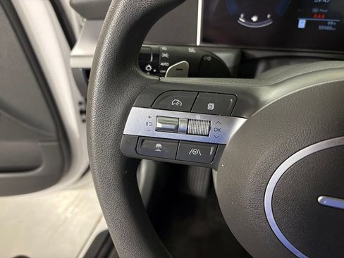 Used 2025 Hyundai Sonata SEL FWD image 18