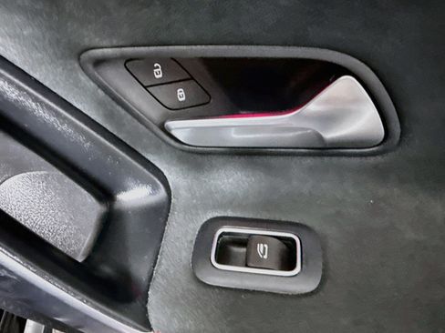 Used 2022 Mercedes-Benz CLA 250 image 31