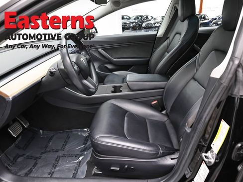 Used 2018 Tesla Model 3 Long Range RWD image 14