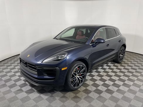 Used 2022 Porsche Macan S image 11