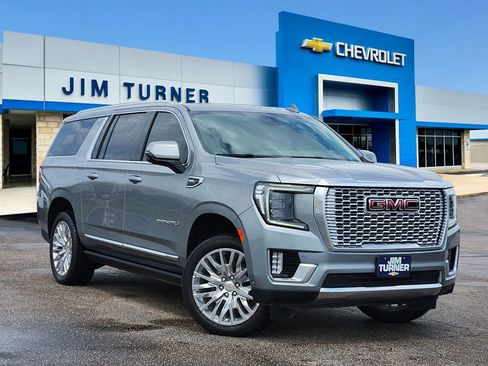 Used 2024 GMC Yukon XL Denali w/ Advanced Technology Package RWD image 1