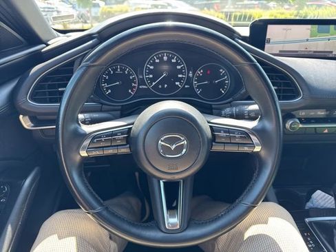 Used 2024 MAZDA MAZDA3 s FWD image 16