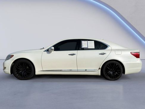 Used 2011 Lexus LS 460 w/ Luxury Value Edition RWD image 2
