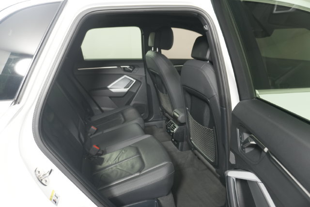 Used 2023 Audi Q3 2.0T Premium AWD/4WD image 29