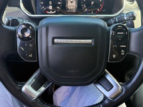 Used 2018 Land Rover Range Rover Supercharged image 37
