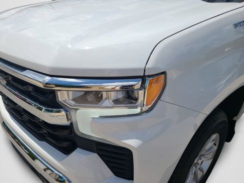 Used 2025 Chevrolet Silverado 1500 LT RWD image 9