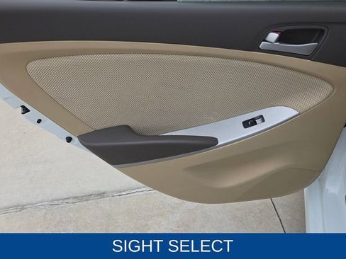 Used 2014 Hyundai Accent GLS FWD image 19