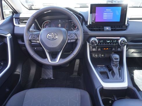 Certified 2025 Toyota RAV4 XLE w/ Convenience Package FWD image 12