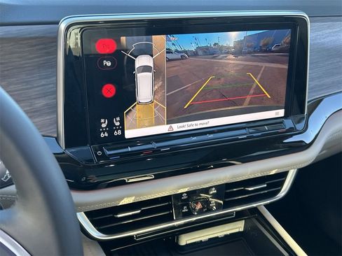 New 2026 Volkswagen Atlas SEL Premium R-Line image 23