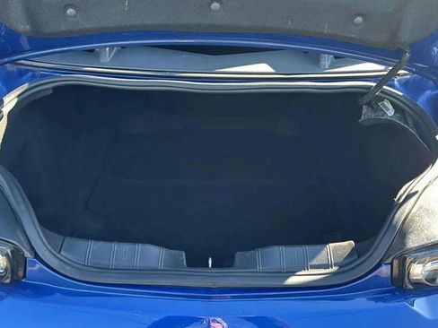 Used 2019 Chevrolet Camaro LT w/ RS Package image 15