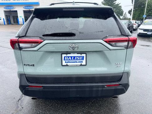 Used 2022 Toyota RAV4 XLE w/ Convenience Package AWD/4WD image 4