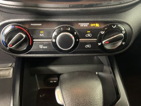 Used 2020 Kia Soul S image 14