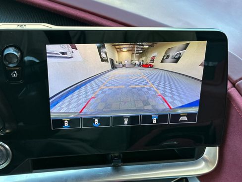Used 2022 Chevrolet Corvette Stingray Premium Conv w/ Z51 Performance Package RWD image 27