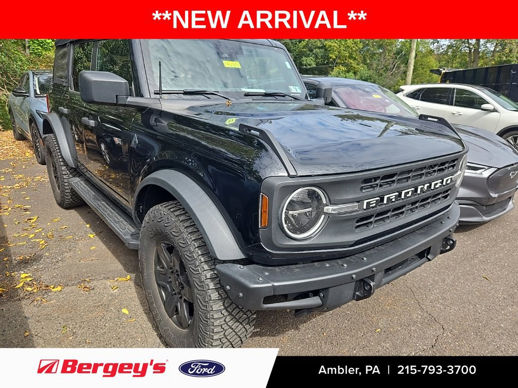 Used 2022 Ford Bronco Black Diamond AWD/4WD image 1
