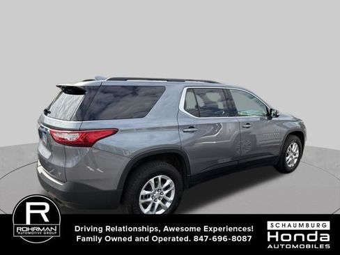 Used 2019 Chevrolet Traverse LT FWD image 4