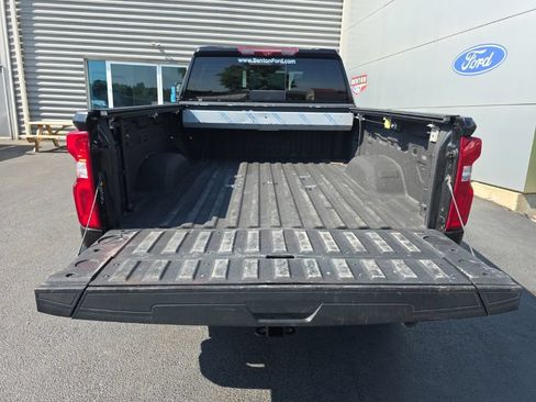 Used 2022 Chevrolet Silverado 2500 High Country w/ Z71 Off-Road Package AWD/4WD image 7