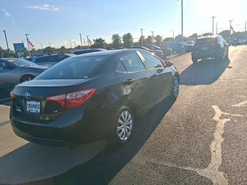 Used 2019 Toyota Corolla LE FWD image 10