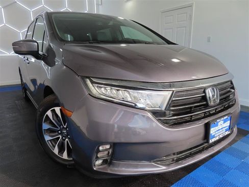 Used 2024 Honda Odyssey EX-L image 2