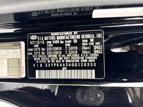 Used 2016 Kia Sorento SX FWD image 35