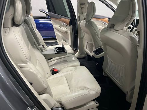 Used 2019 Volvo XC90 T6 Inscription w/ Advanced Package image 27