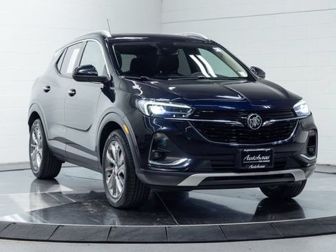 Used 2020 Buick Encore GX Essence w/ Experience Buick Package FWD image 4