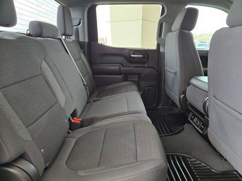 Used 2022 Chevrolet Silverado 1500 LT image 24