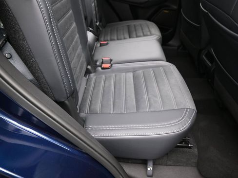 New 2026 Mitsubishi Outlander SE image 38