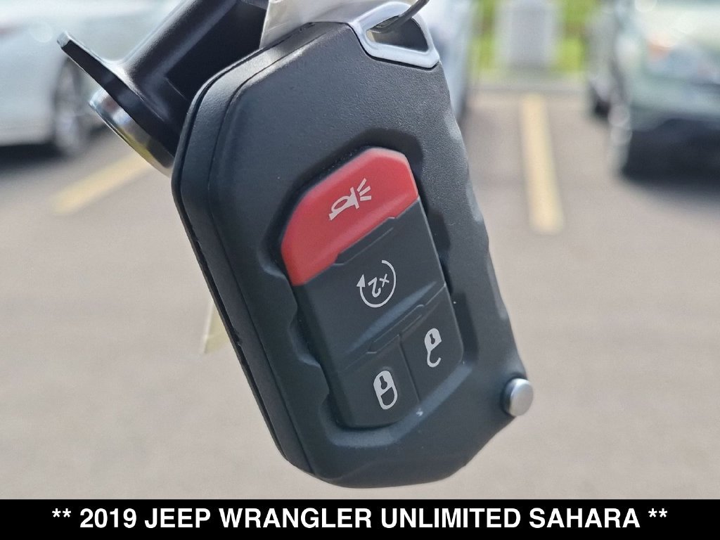 Used 2019 Jeep Wrangler Unlimited Sahara AWD/4WD image 34