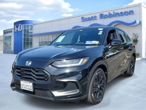 Certified 2024 Honda HR-V Sport image 2