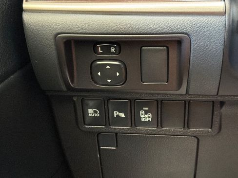 Used 2018 Lexus ES 350 w/ Premier Package FWD image 29