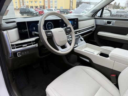 Used 2024 Hyundai Santa Fe Calligraphy AWD/4WD image 13